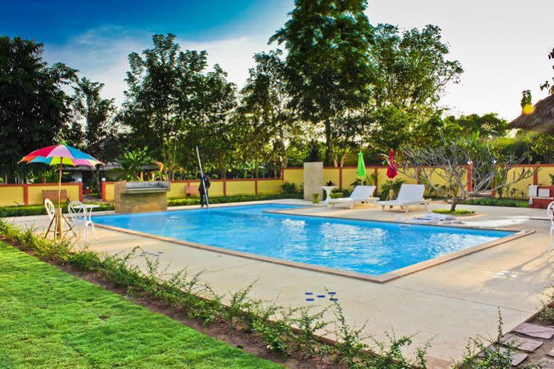 Nan Noble House Garden Resort מראה חיצוני תמונה