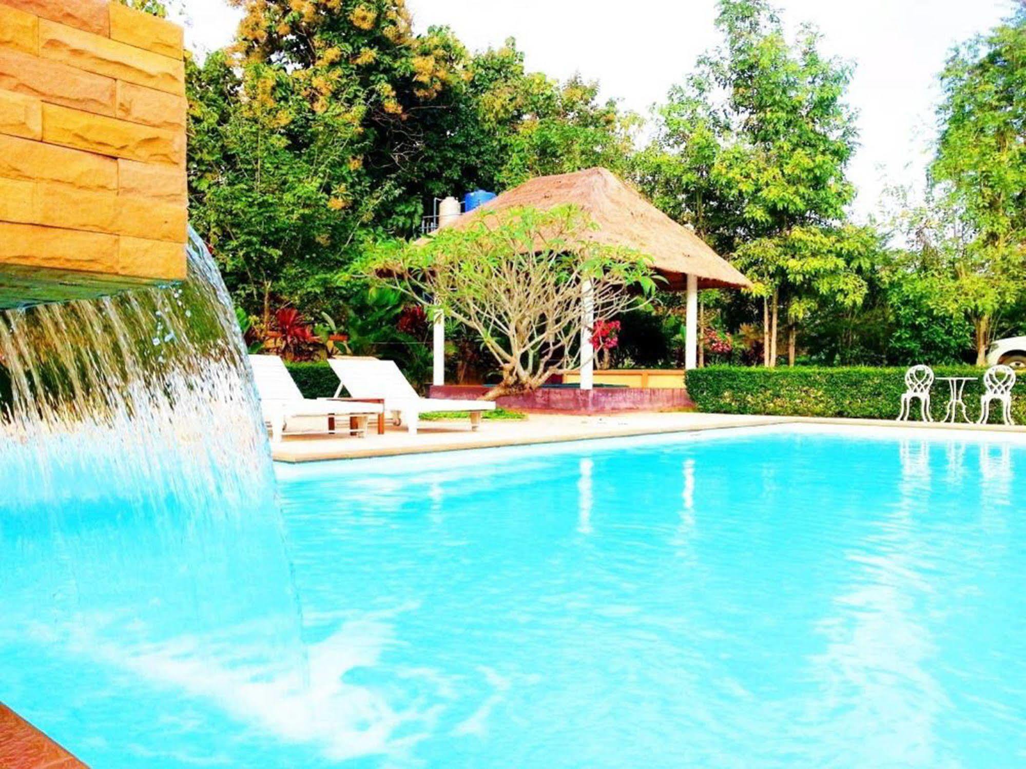 Nan Noble House Garden Resort מראה חיצוני תמונה